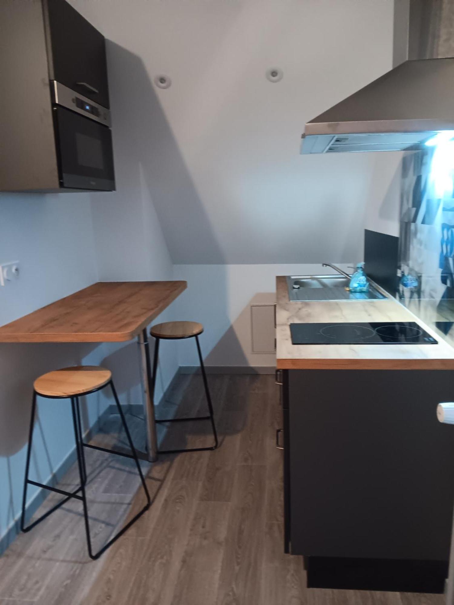 Studio Est Proche Centre Ville Loudéac Exteriér fotografie